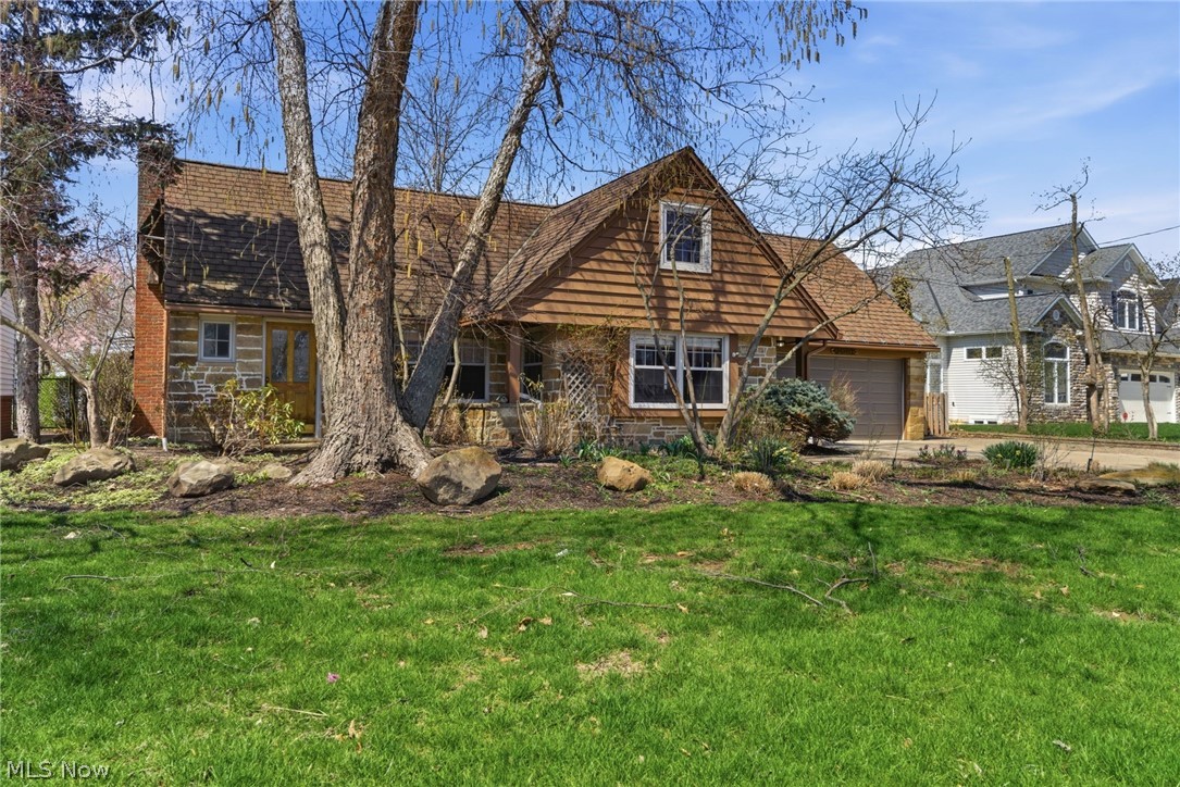 29319 Cresthaven Drive Willowick OH 44095