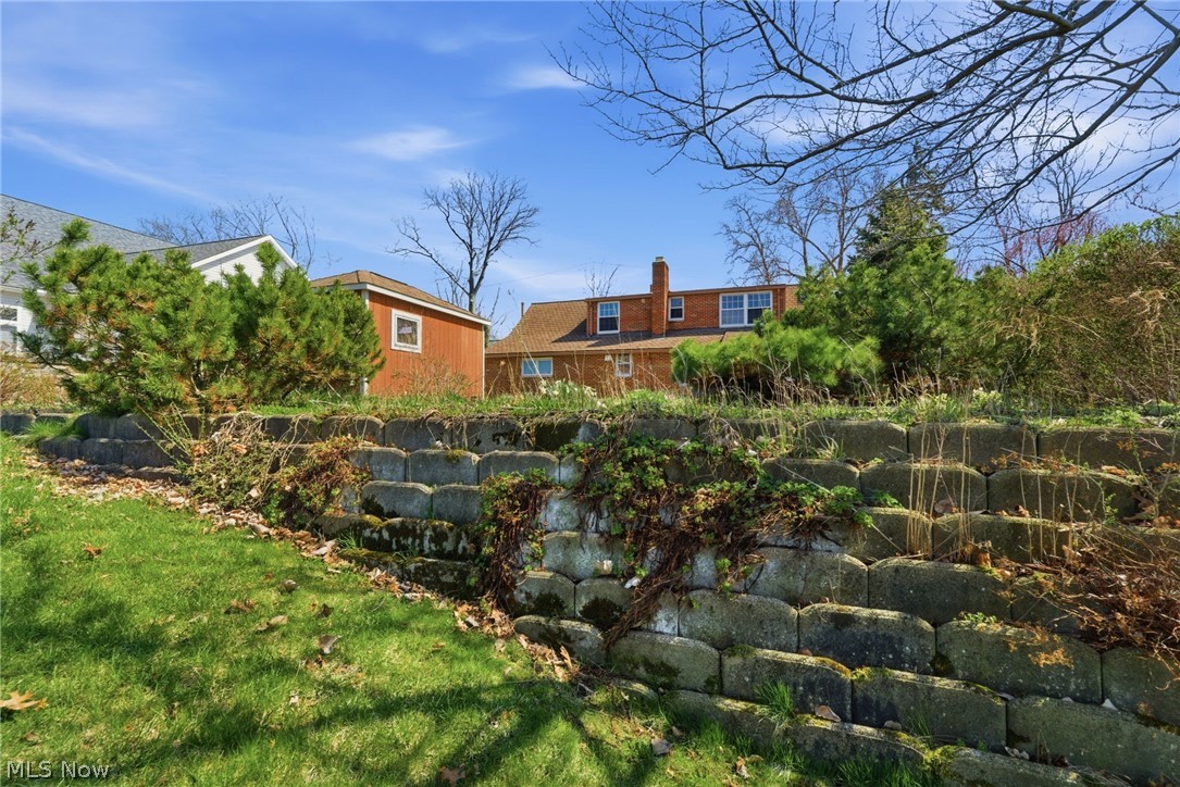 29319 Cresthaven Drive Willowick OH 44095