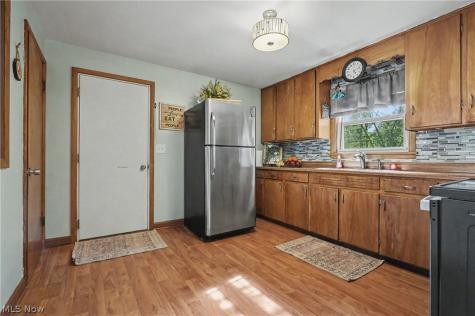 123 S Hickin Street Rittman OH 44270