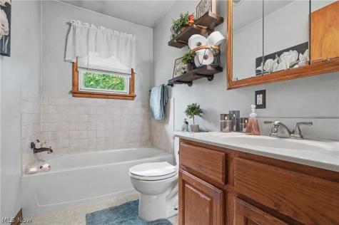 123 S Hickin Street Rittman OH 44270