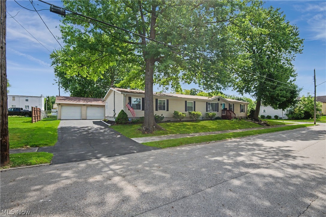 209 Cherry Avenue Niles OH 44446