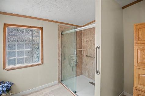 209 Cherry Avenue Niles OH 44446