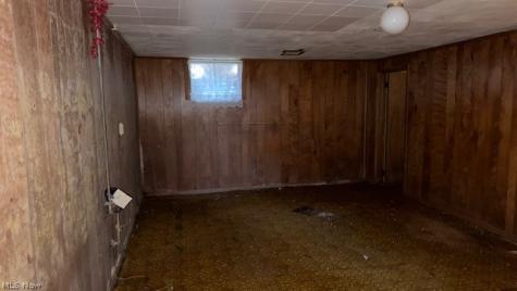 1773 Old Forge Road Niles OH 44446
