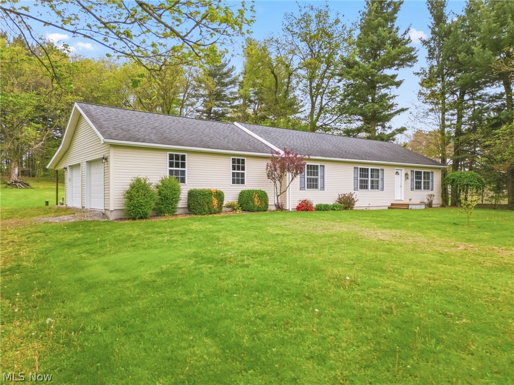 9084 Plymouth Street Hanoverton OH 44423