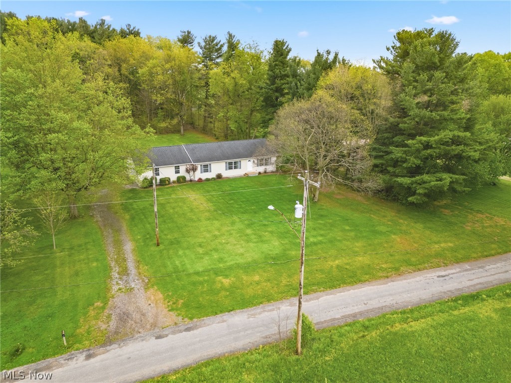 9084 Plymouth Street Hanoverton OH 44423