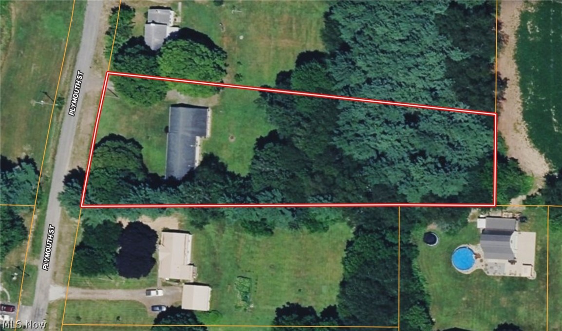 9084 Plymouth Street Hanoverton OH 44423