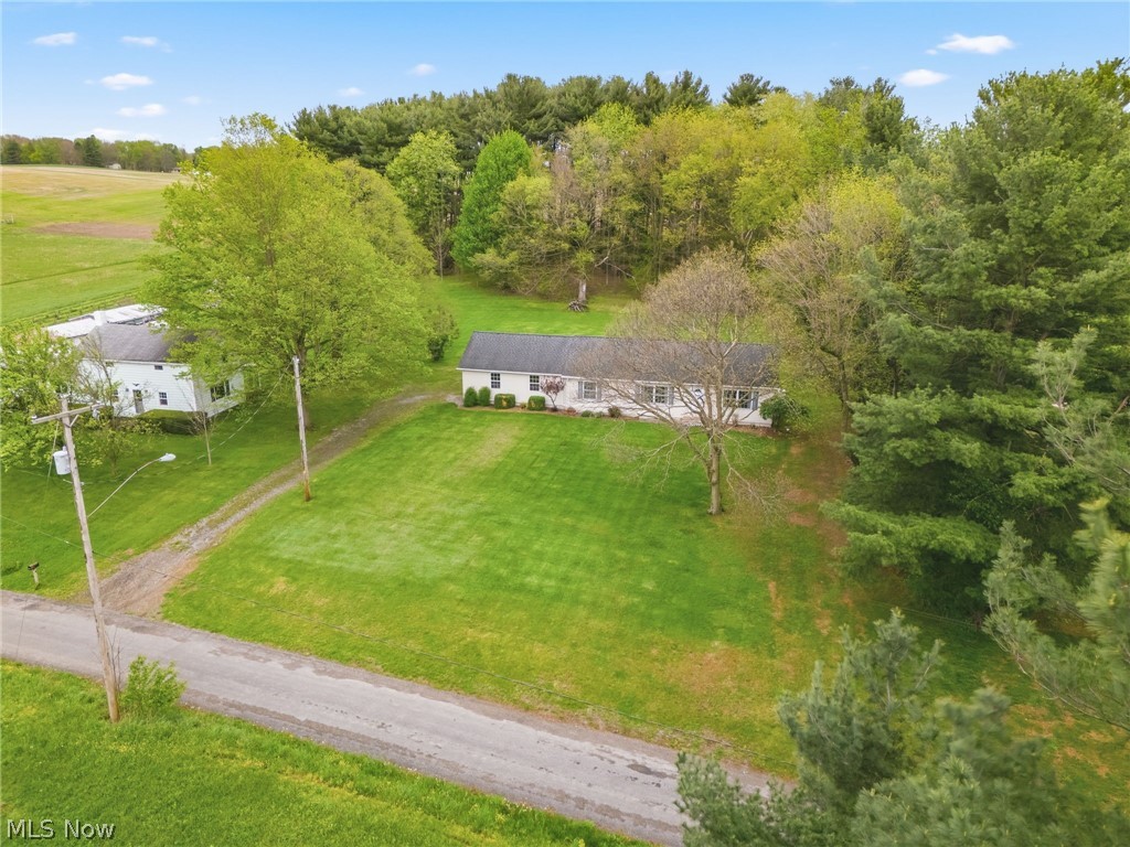9084 Plymouth Street Hanoverton OH 44423