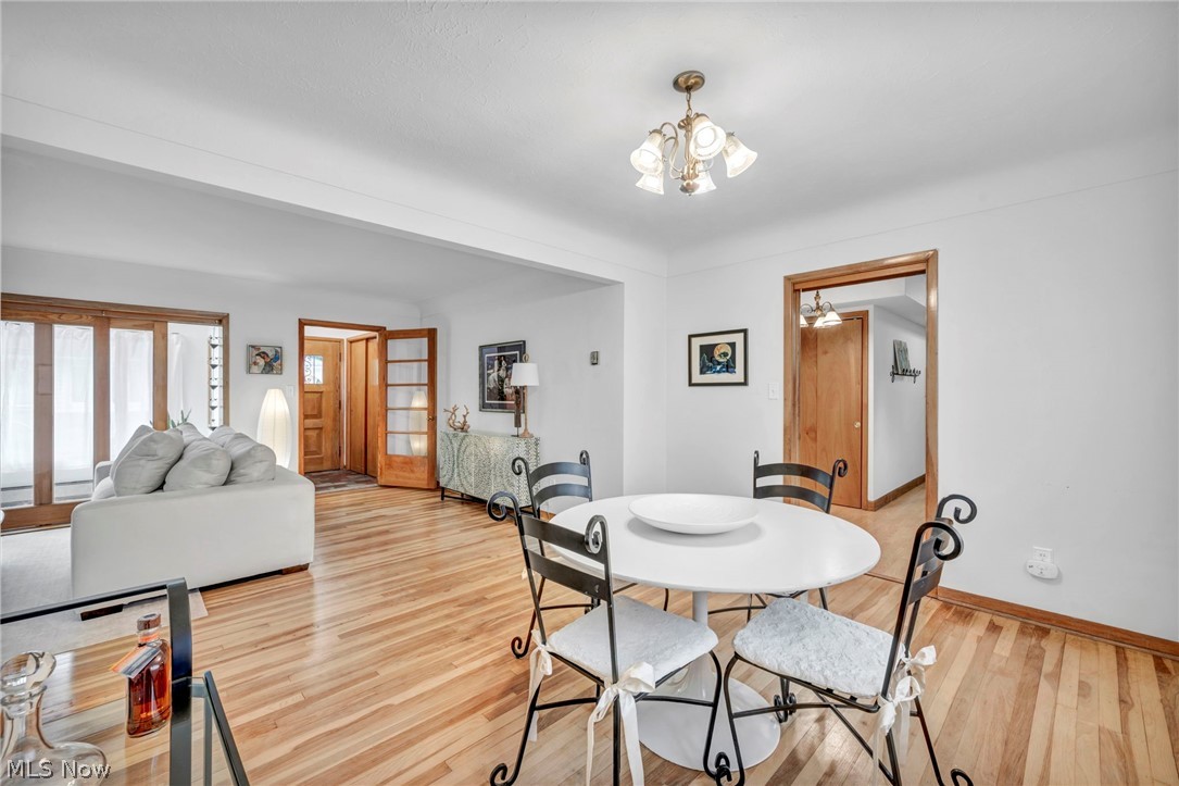 24303 Lake Road Bay Village OH 44140
