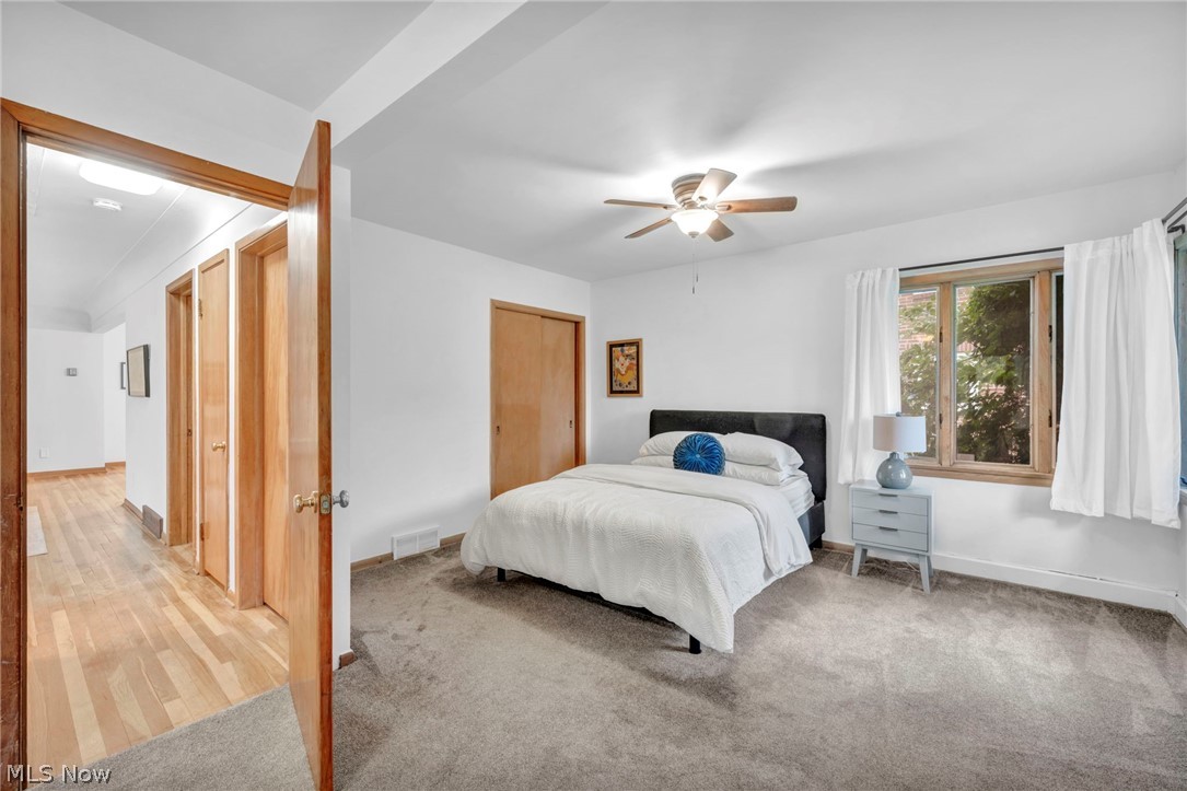 24303 Lake Road Bay Village OH 44140