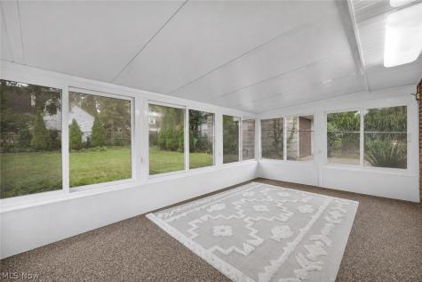 24303 Lake Road Bay Village OH 44140