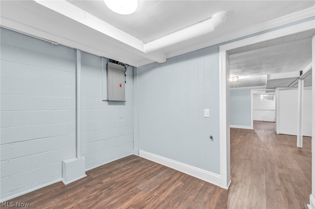 24303 Lake Road Bay Village OH 44140