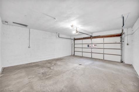 24303 Lake Road Bay Village OH 44140