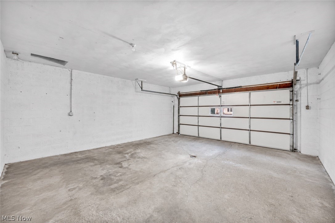 24303 Lake Road Bay Village OH 44140