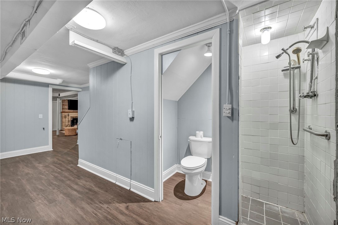 24303 Lake Road Bay Village OH 44140