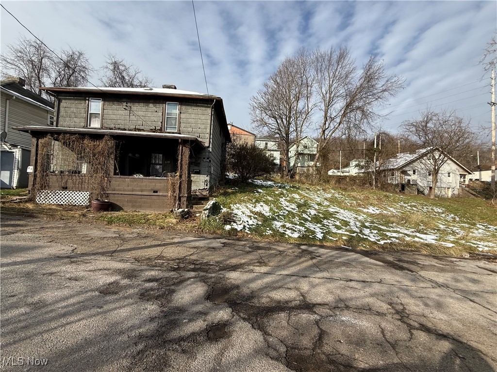 637 And 639 Dehass Street Martins Ferry OH 43935