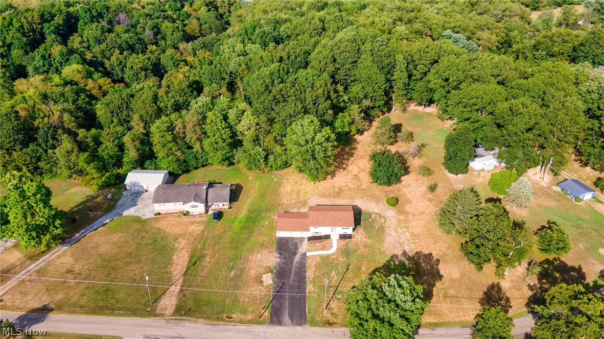 889 Township 217 Bloomingdale OH 43910