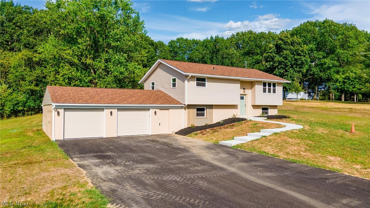 889 Township 217 Bloomingdale OH 43910