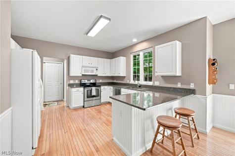 9144 Oakview Court Twinsburg OH 44087