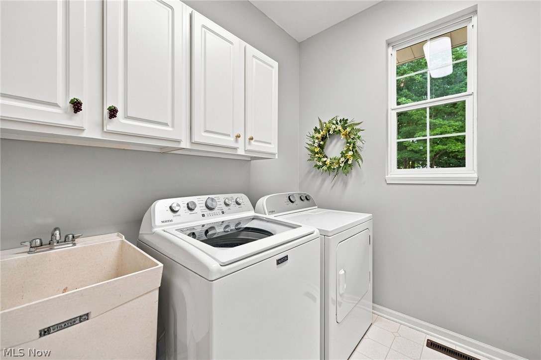 9144 Oakview Court Twinsburg OH 44087