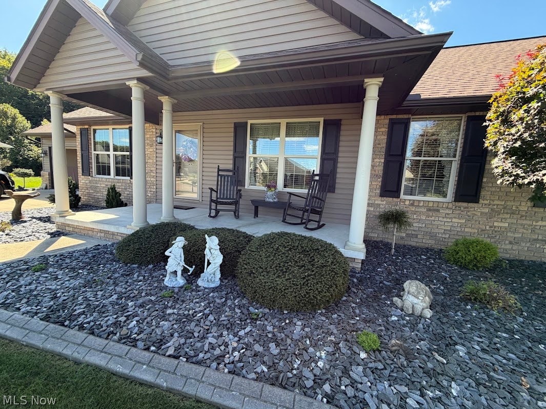 324 Gasser Circle SE New Philadelphia OH 44663