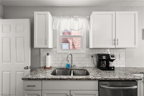6215 Morningside Drive Parma OH 44129