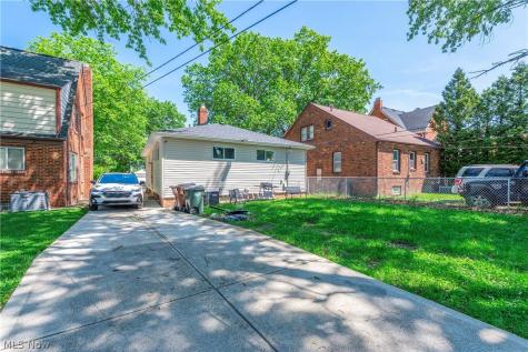 6215 Morningside Drive Parma OH 44129