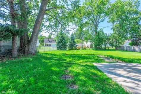 6215 Morningside Drive Parma OH 44129