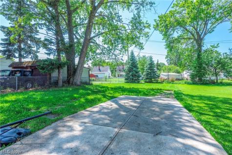 6215 Morningside Drive Parma OH 44129