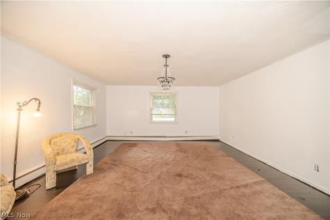 1109 Mansell Drive Youngstown OH 44505