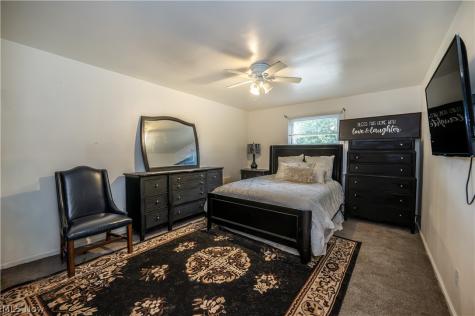 1109 Mansell Drive Youngstown OH 44505