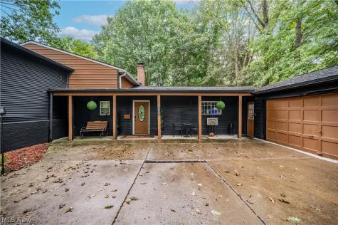 1109 Mansell Drive Youngstown OH 44505