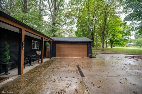 1109 Mansell Drive Youngstown OH 44505