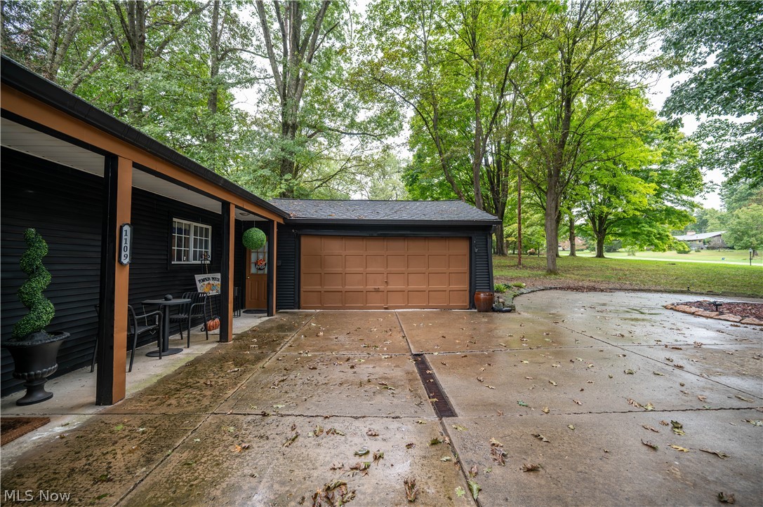 1109 Mansell Drive Youngstown OH 44505