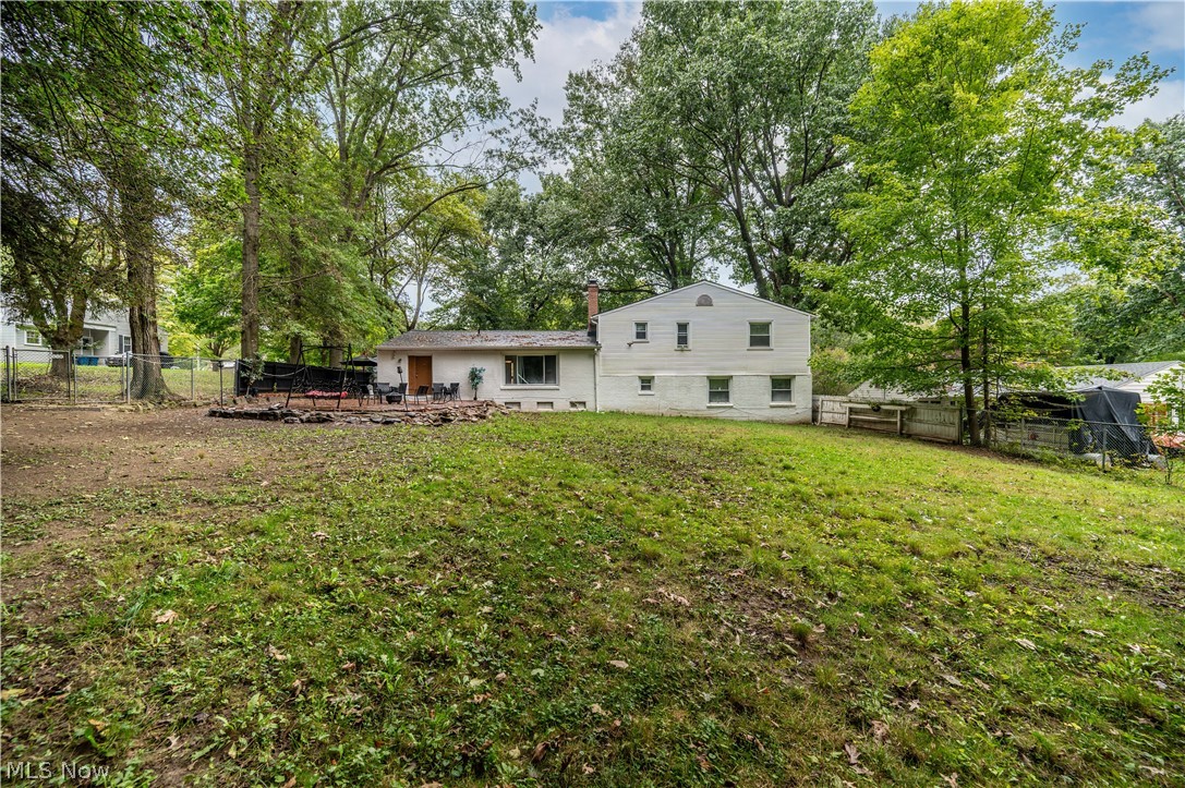 1109 Mansell Drive Youngstown OH 44505