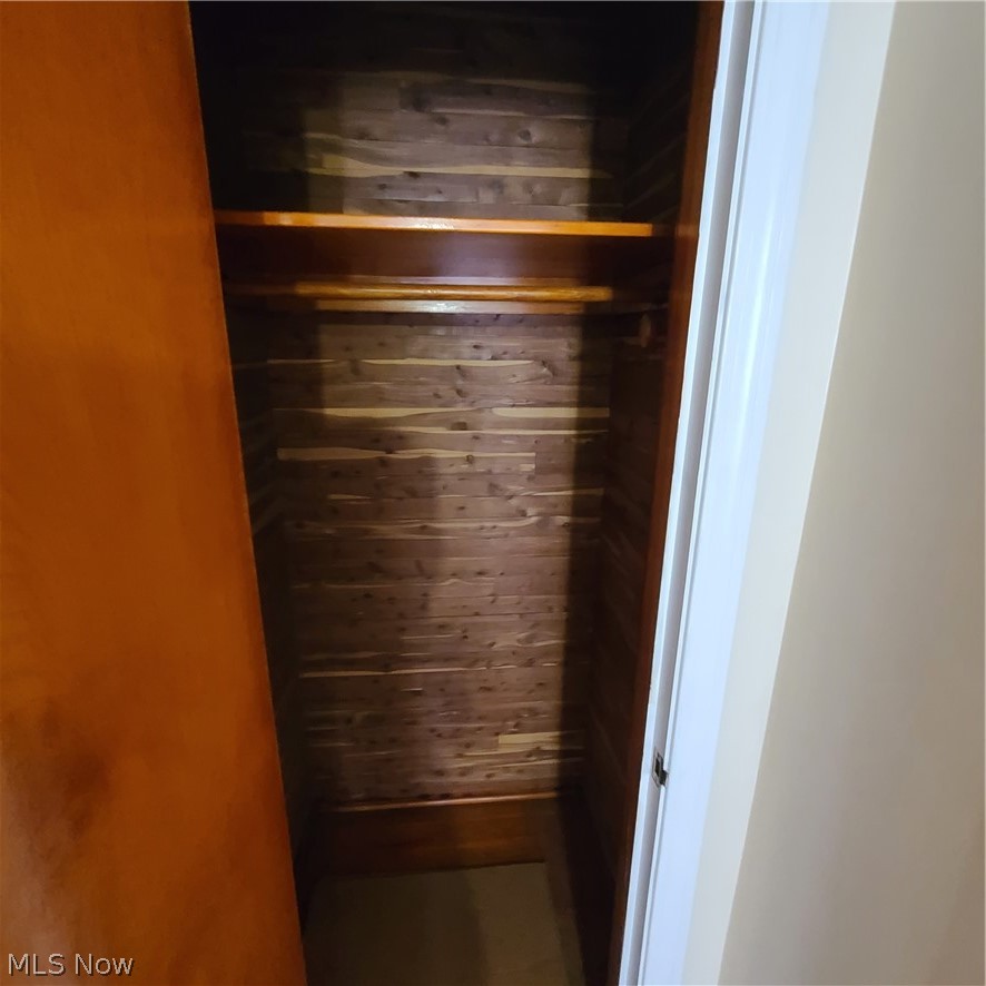 1119 3rd Street Brilliant OH 43913