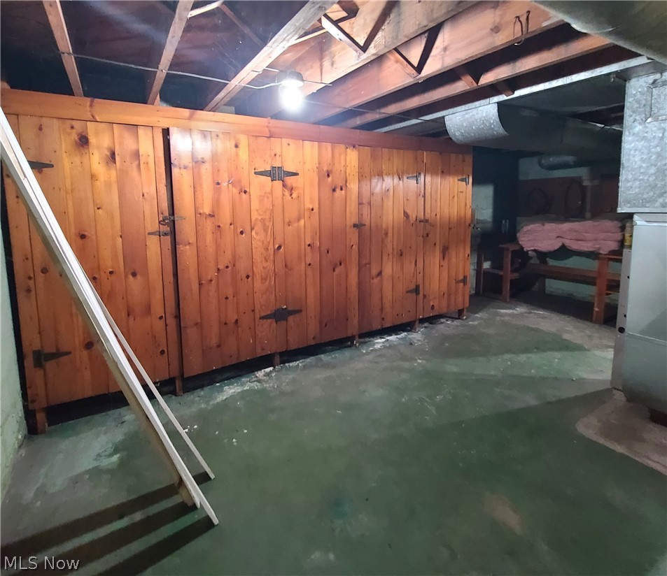 1119 3rd Street Brilliant OH 43913