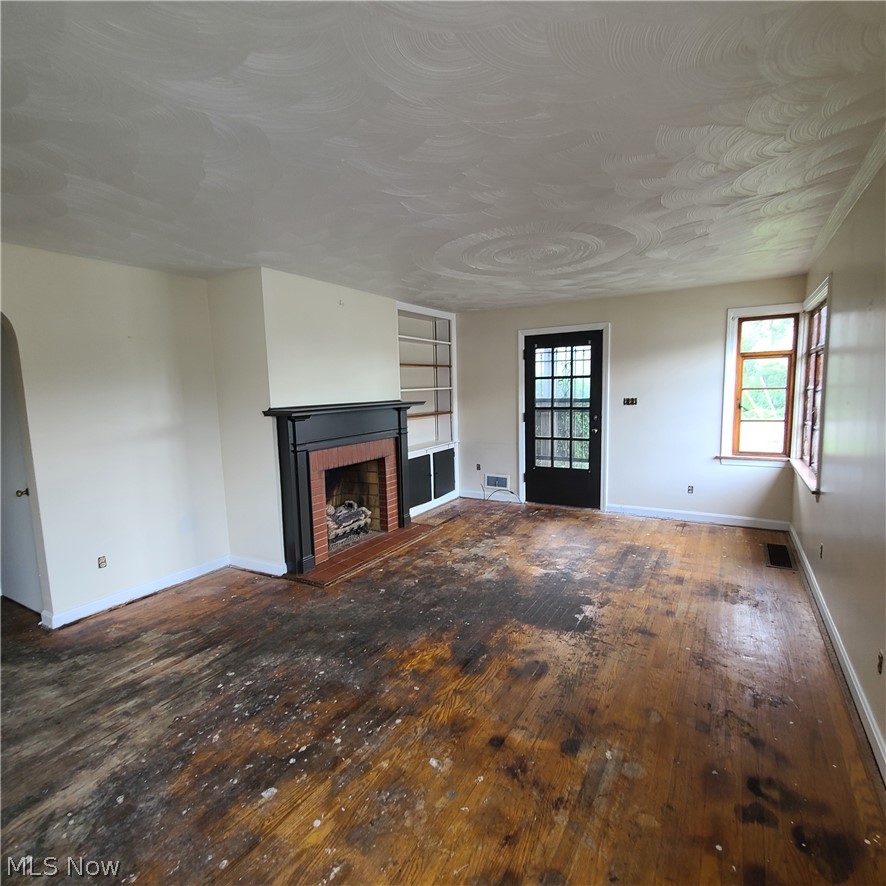 1119 3rd Street Brilliant OH 43913