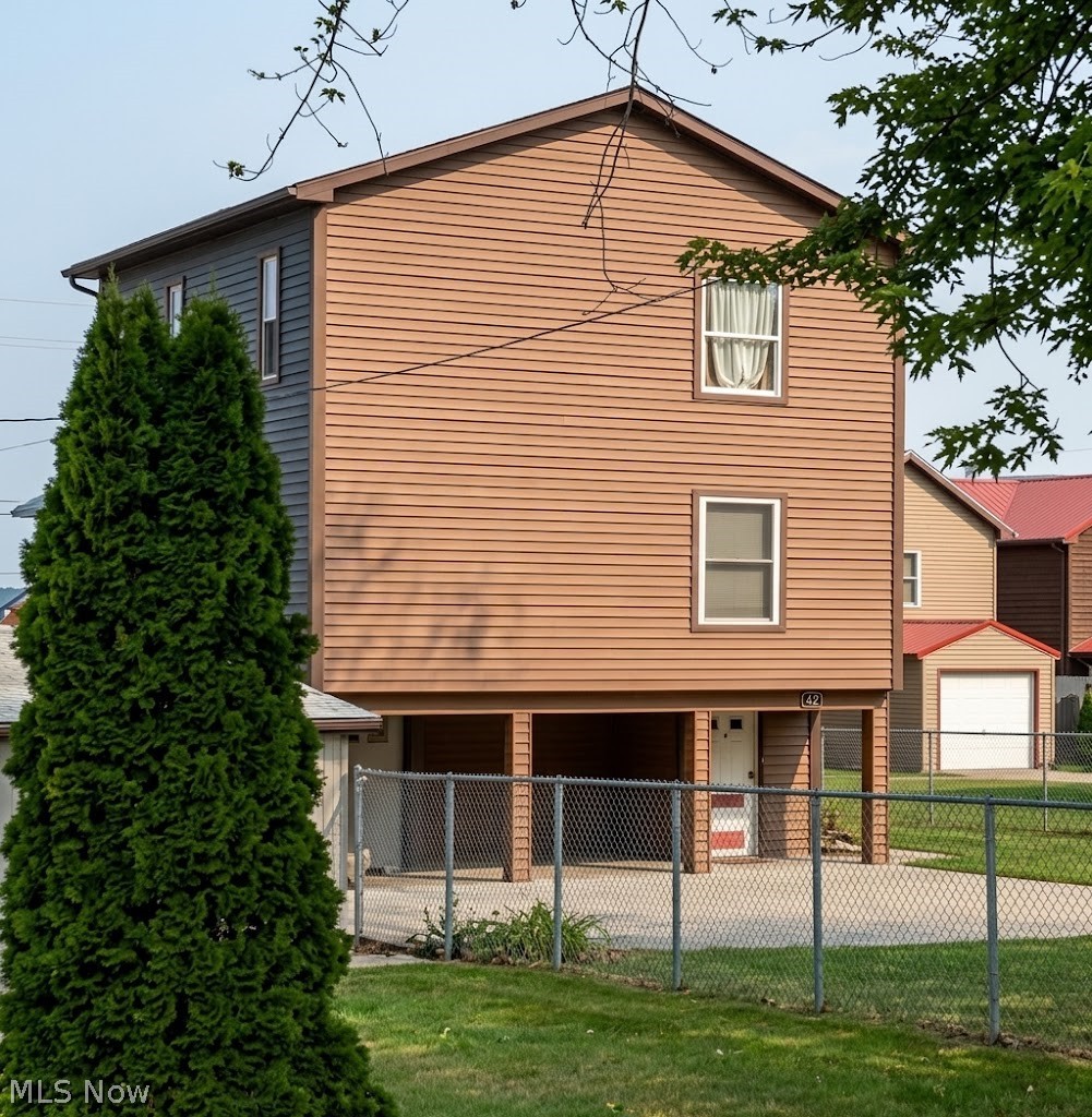 5919 Lake Road W Ashtabula OH 44004