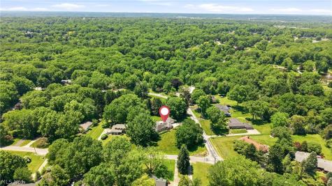 65 Redfern Drive Youngstown OH 44505