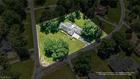 65 Redfern Drive Youngstown OH 44505