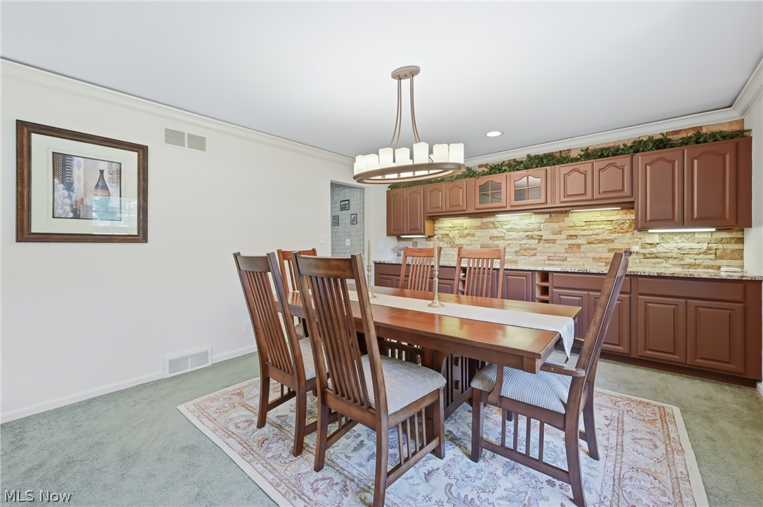 65 Redfern Drive Youngstown OH 44505