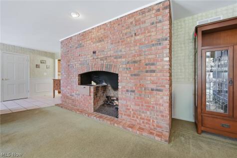 65 Redfern Drive Youngstown OH 44505