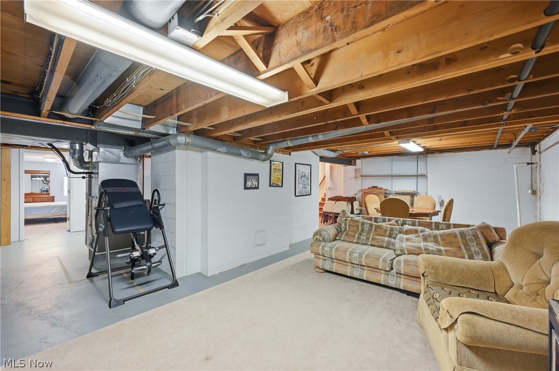 65 Redfern Drive Youngstown OH 44505