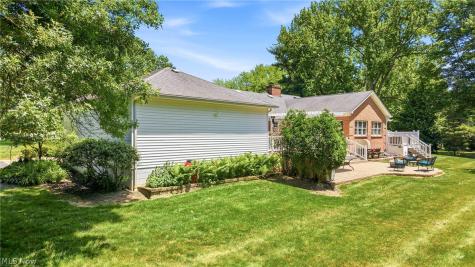 65 Redfern Drive Youngstown OH 44505