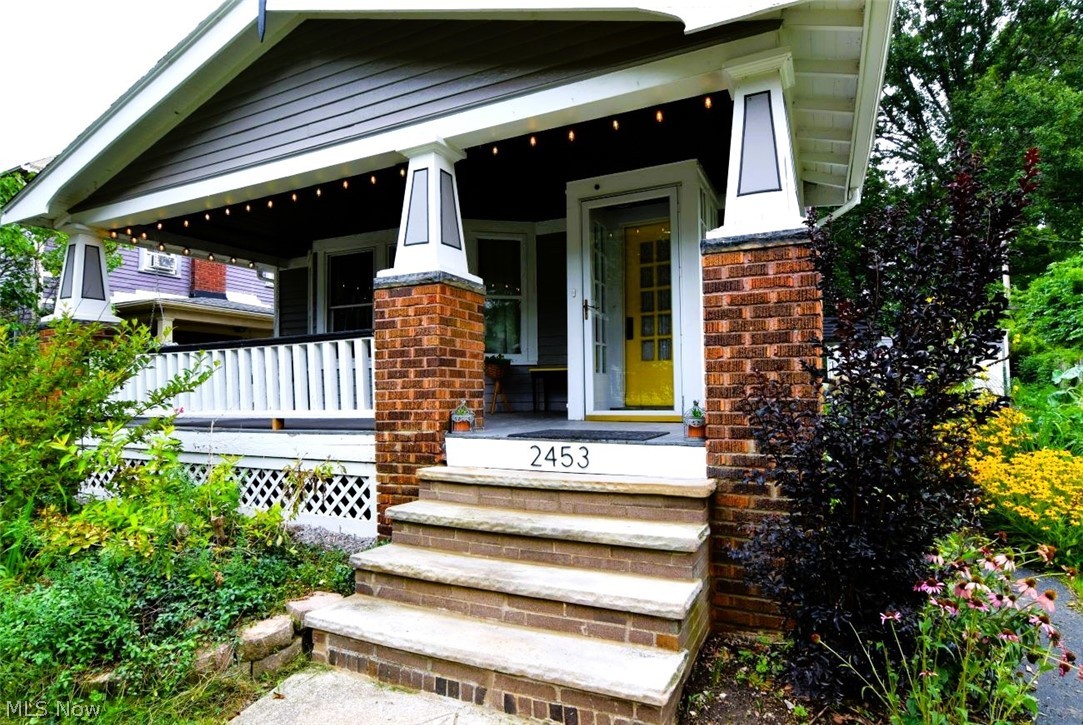 2453 Kingston Road Cleveland Heights OH 44118