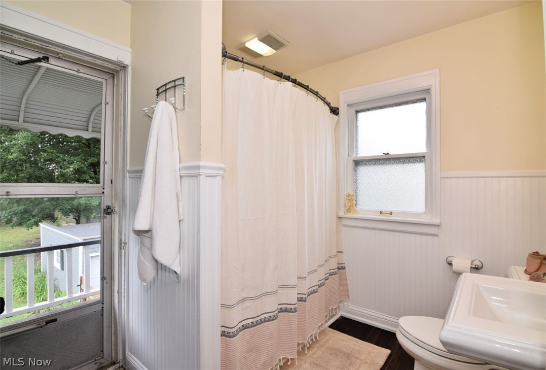 2453 Kingston Road Cleveland Heights OH 44118
