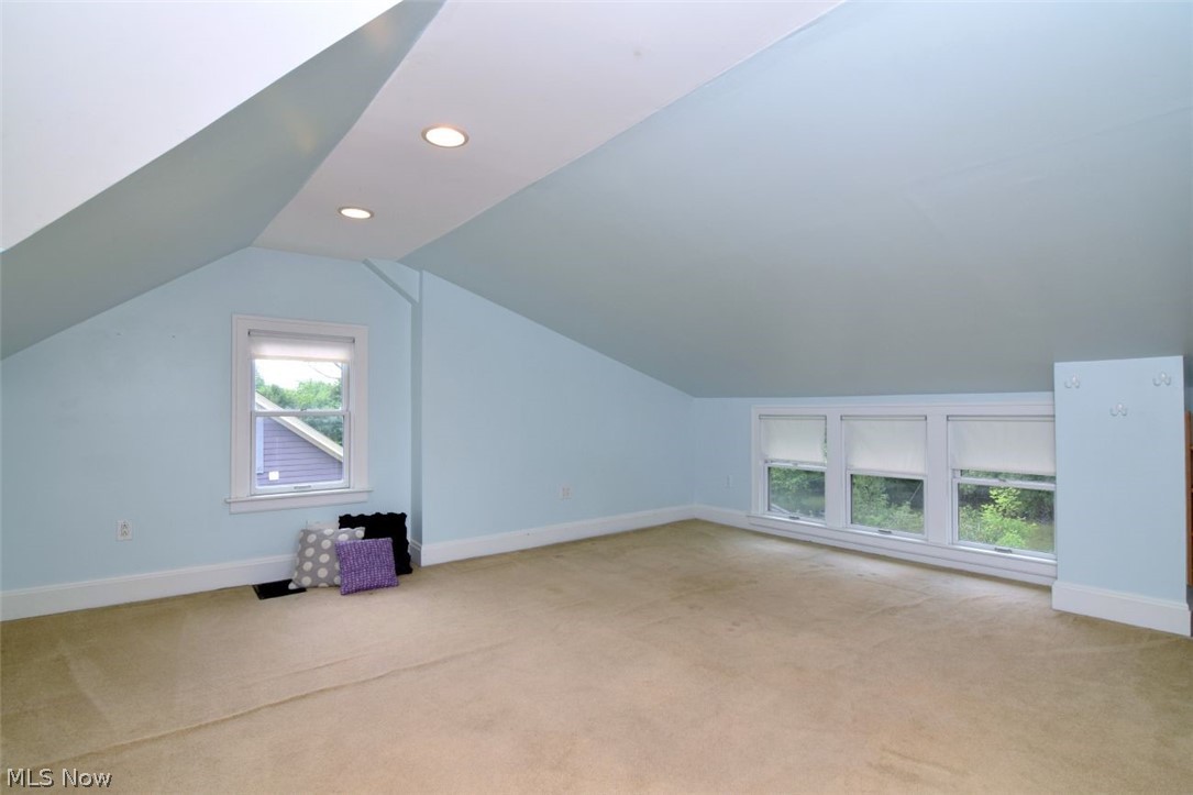 2453 Kingston Road Cleveland Heights OH 44118