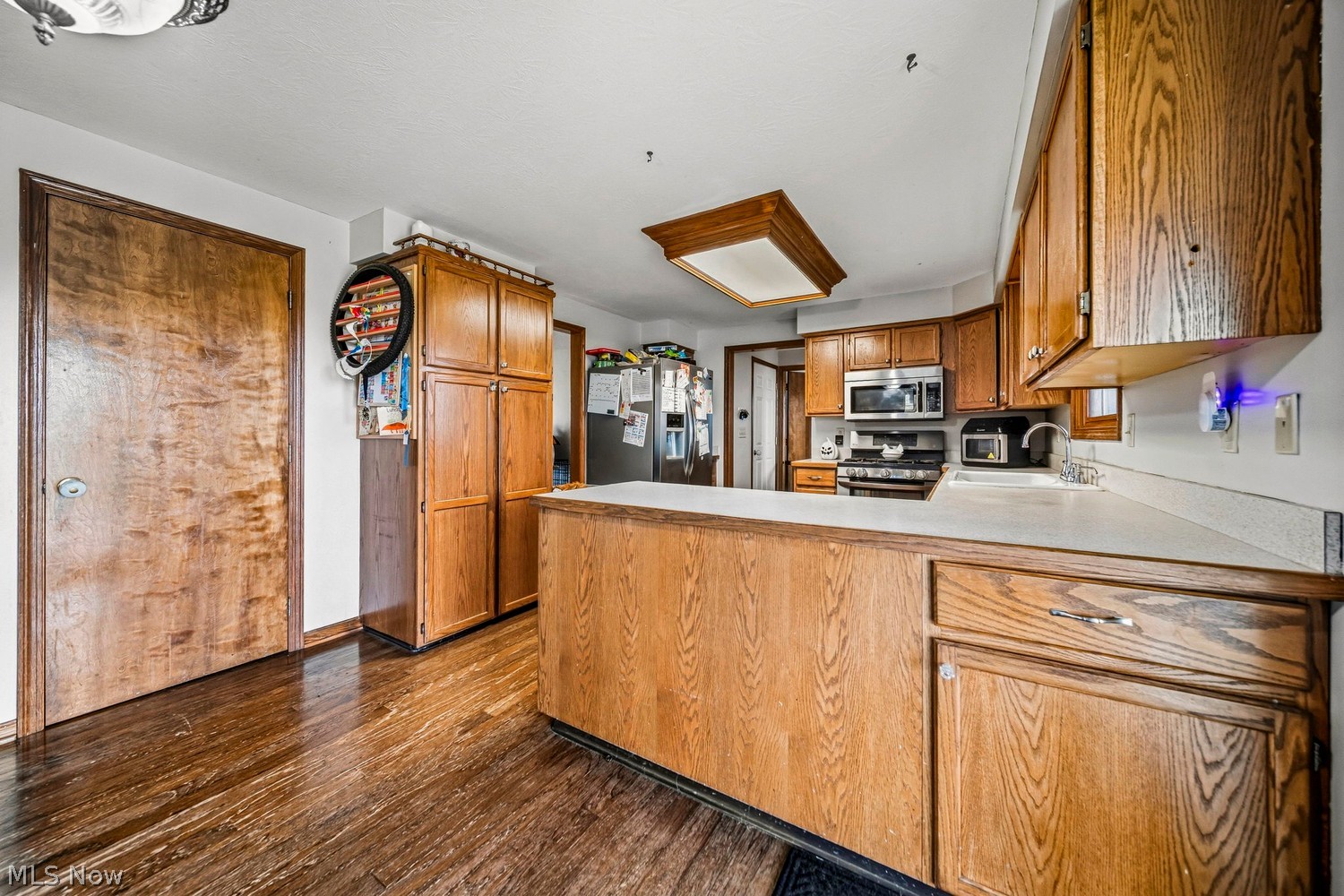 22144 West Road Wellington OH 44090
