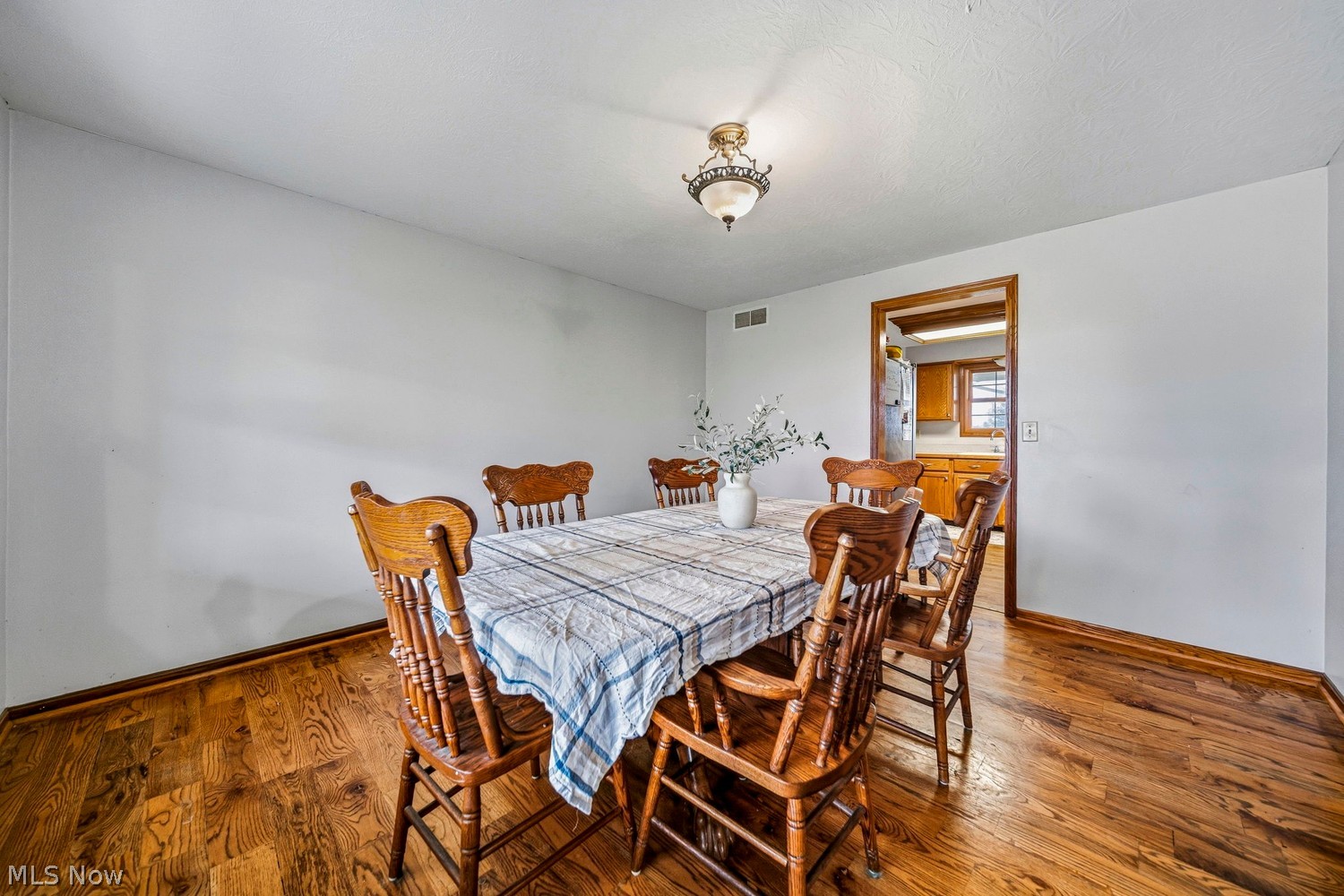 22144 West Road Wellington OH 44090