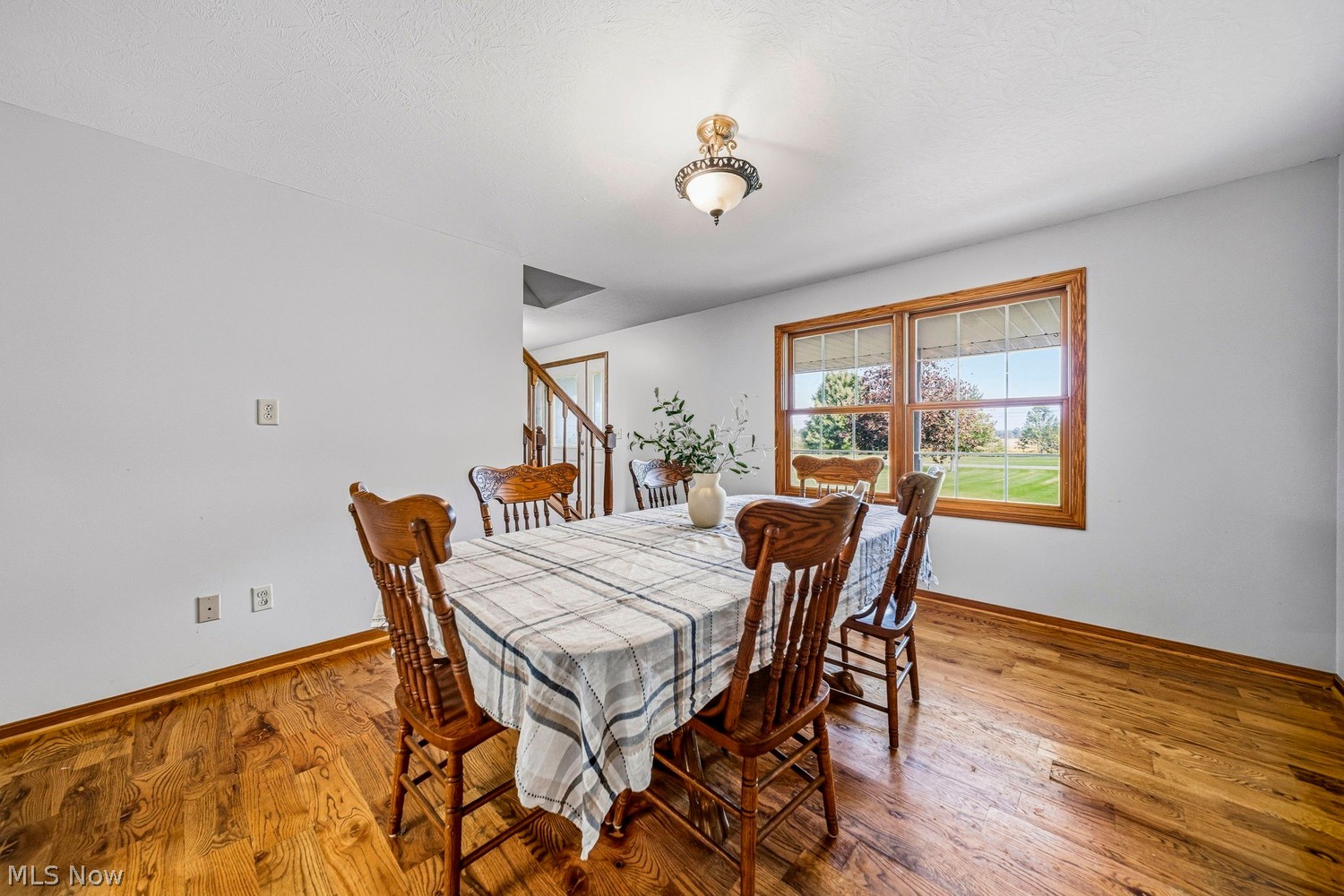 22144 West Road Wellington OH 44090